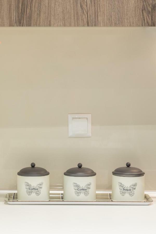 Cozy Apartment In City Center Salonic Exterior foto